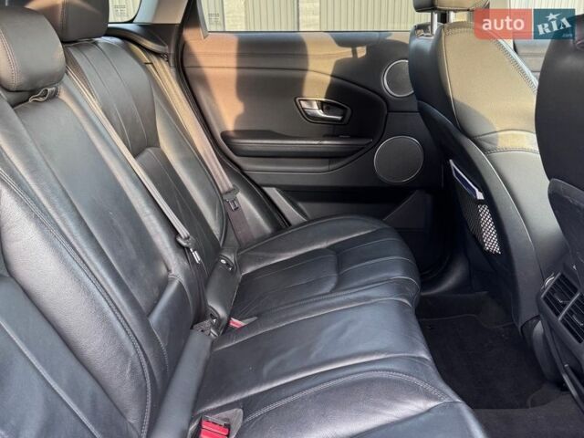 Білий Ленд Ровер Рендж Ровер Евок, об'ємом двигуна 2 л та пробігом 120 тис. км за 18500 $, фото 37 на Automoto.ua