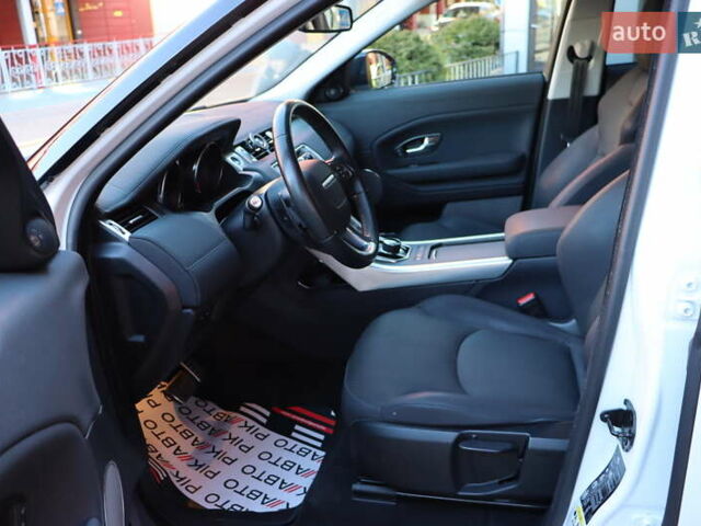 Білий Ленд Ровер Рендж Ровер Евок, об'ємом двигуна 2 л та пробігом 40 тис. км за 28900 $, фото 13 на Automoto.ua