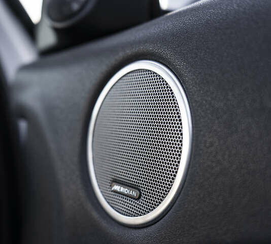 Білий Ленд Ровер Рендж Ровер Евок, об'ємом двигуна 2 л та пробігом 89 тис. км за 25700 $, фото 19 на Automoto.ua