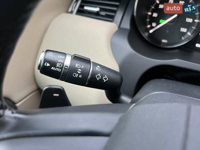 Білий Ленд Ровер Рендж Ровер Евок, об'ємом двигуна 2 л та пробігом 56 тис. км за 26400 $, фото 16 на Automoto.ua