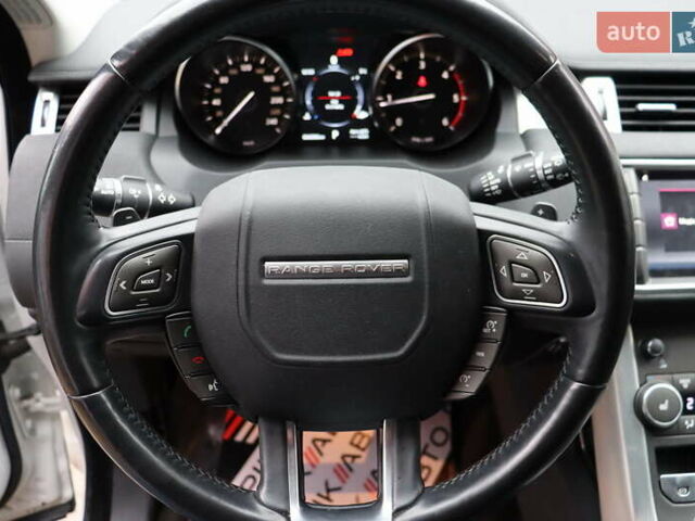 Белый Ленд Ровер Рендж Ровер Эвок, объемом двигателя 2 л и пробегом 67 тыс. км за 28900 $, фото 15 на Automoto.ua