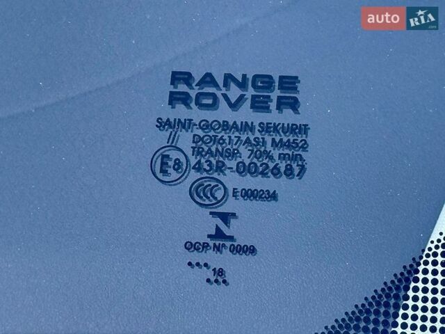 Белый Ленд Ровер Рендж Ровер Эвок, объемом двигателя 2 л и пробегом 79 тыс. км за 20900 $, фото 48 на Automoto.ua