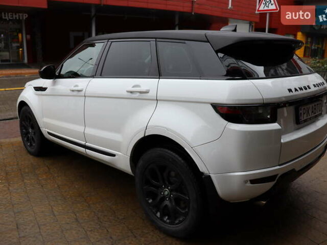 Белый Ленд Ровер Рендж Ровер Эвок, объемом двигателя 2 л и пробегом 67 тыс. км за 28900 $, фото 2 на Automoto.ua