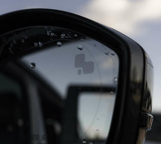 Білий Ленд Ровер Рендж Ровер Евок, об'ємом двигуна 2 л та пробігом 89 тис. км за 25700 $, фото 24 на Automoto.ua