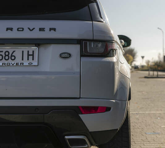 Білий Ленд Ровер Рендж Ровер Евок, об'ємом двигуна 2 л та пробігом 89 тис. км за 25700 $, фото 11 на Automoto.ua