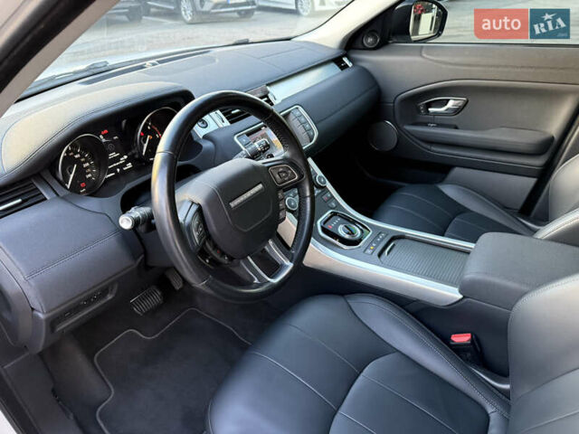 Білий Ленд Ровер Рендж Ровер Евок, об'ємом двигуна 2 л та пробігом 74 тис. км за 24500 $, фото 20 на Automoto.ua