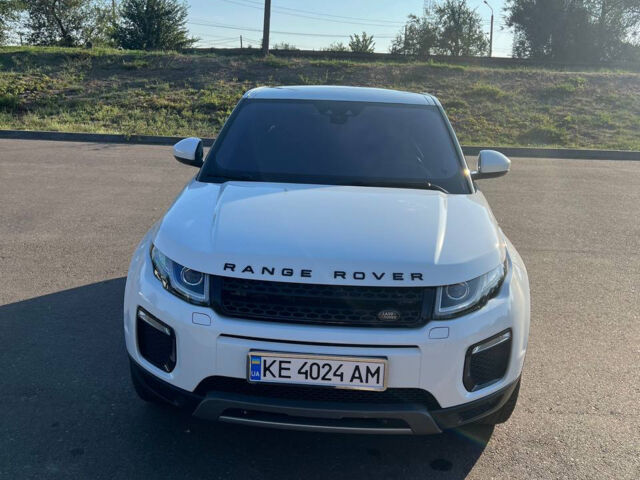 Білий Ленд Ровер Рендж Ровер Евок, об'ємом двигуна 2 л та пробігом 120 тис. км за 23000 $, фото 1 на Automoto.ua