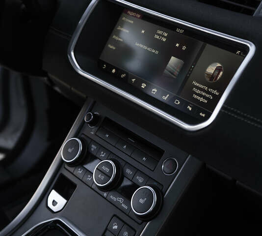 Білий Ленд Ровер Рендж Ровер Евок, об'ємом двигуна 2 л та пробігом 89 тис. км за 25700 $, фото 16 на Automoto.ua