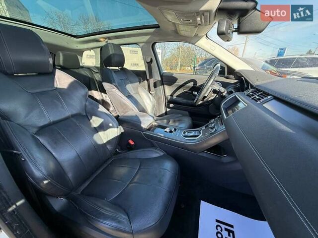 Белый Ленд Ровер Рендж Ровер Эвок, объемом двигателя 2 л и пробегом 177 тыс. км за 16400 $, фото 10 на Automoto.ua