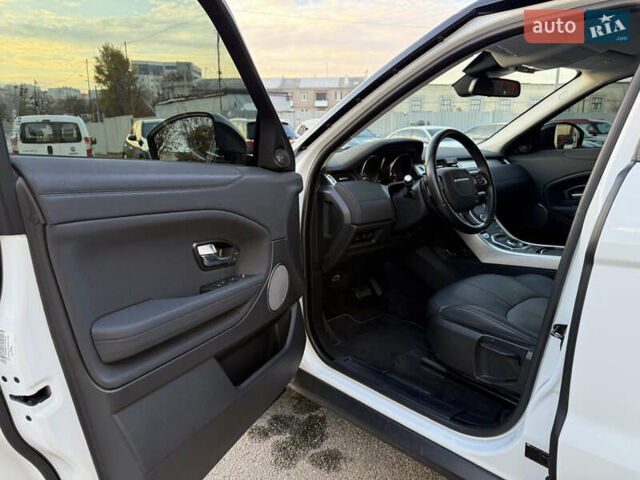 Білий Ленд Ровер Рендж Ровер Евок, об'ємом двигуна 2 л та пробігом 74 тис. км за 24500 $, фото 15 на Automoto.ua