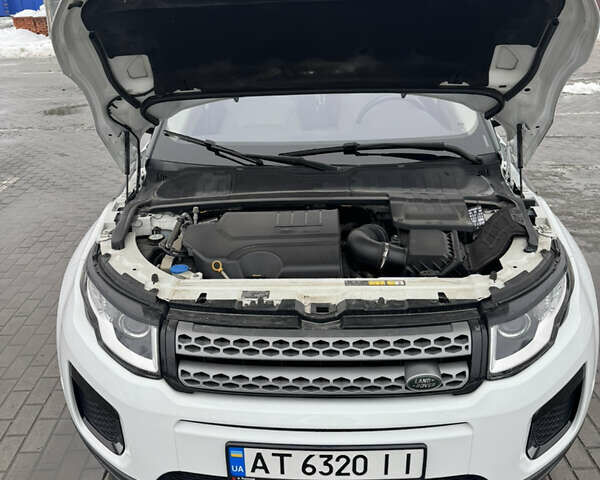Белый Ленд Ровер Рендж Ровер Эвок, объемом двигателя 2 л и пробегом 102 тыс. км за 20900 $, фото 10 на Automoto.ua