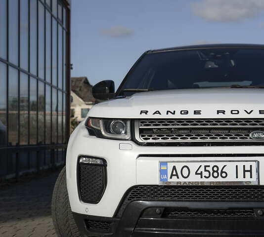 Білий Ленд Ровер Рендж Ровер Евок, об'ємом двигуна 2 л та пробігом 89 тис. км за 25700 $, фото 2 на Automoto.ua