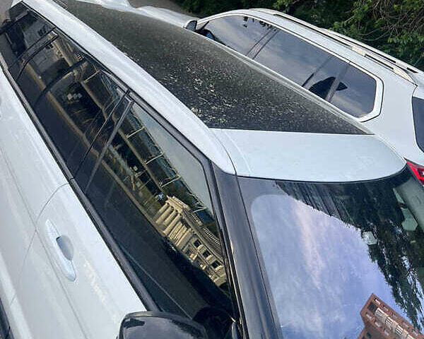 Белый Ленд Ровер Рендж Ровер Эвок, объемом двигателя 2 л и пробегом 79 тыс. км за 16000 $, фото 11 на Automoto.ua