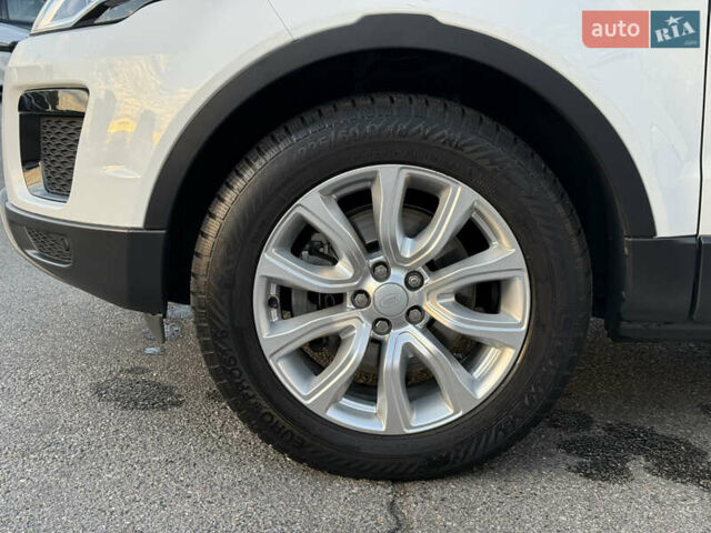 Білий Ленд Ровер Рендж Ровер Евок, об'ємом двигуна 2 л та пробігом 74 тис. км за 24500 $, фото 13 на Automoto.ua