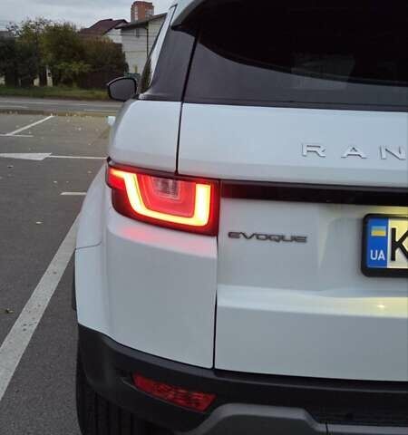 Білий Ленд Ровер Рендж Ровер Евок, об'ємом двигуна 2 л та пробігом 85 тис. км за 23600 $, фото 8 на Automoto.ua