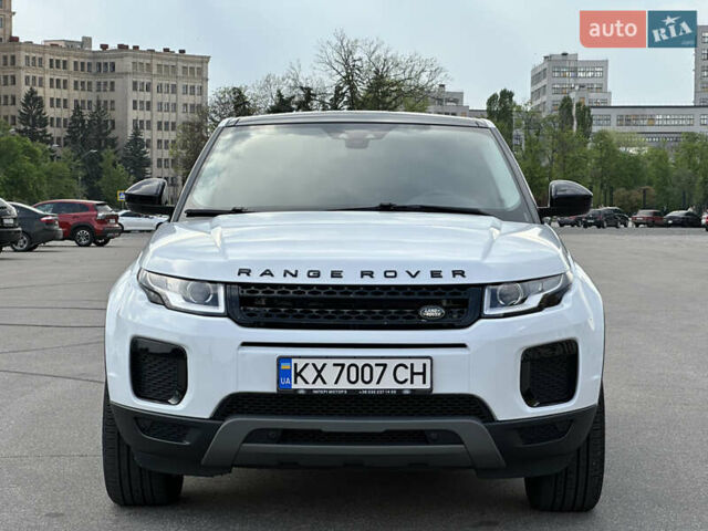 Білий Ленд Ровер Рендж Ровер Евок, об'ємом двигуна 2 л та пробігом 71 тис. км за 28600 $, фото 8 на Automoto.ua