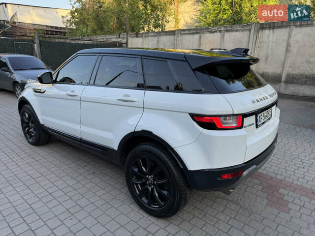 Белый Ленд Ровер Рендж Ровер Эвок, объемом двигателя 2 л и пробегом 103 тыс. км за 19500 $, фото 11 на Automoto.ua