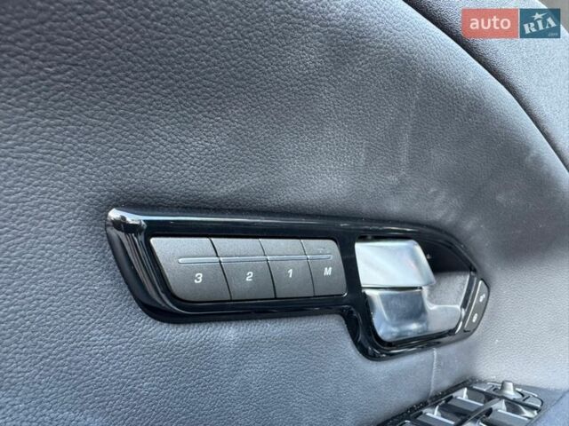 Білий Ленд Ровер Рендж Ровер Евок, об'ємом двигуна 2 л та пробігом 104 тис. км за 18900 $, фото 4 на Automoto.ua