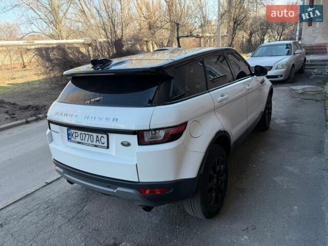 Білий Ленд Ровер Рендж Ровер Евок, об'ємом двигуна 2 л та пробігом 104 тис. км за 18900 $, фото 1 на Automoto.ua
