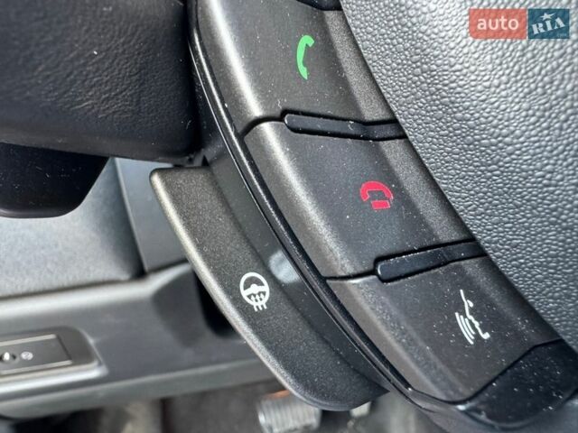 Білий Ленд Ровер Рендж Ровер Евок, об'ємом двигуна 2 л та пробігом 104 тис. км за 18900 $, фото 7 на Automoto.ua