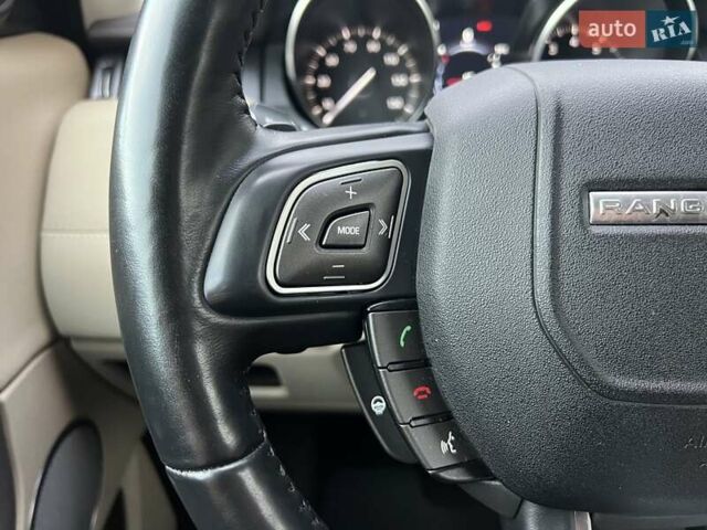 Білий Ленд Ровер Рендж Ровер Евок, об'ємом двигуна 2 л та пробігом 56 тис. км за 26400 $, фото 14 на Automoto.ua