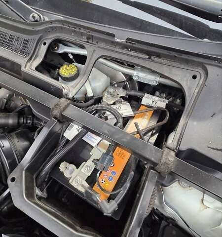 Білий Ленд Ровер Рендж Ровер Евок, об'ємом двигуна 2 л та пробігом 85 тис. км за 23600 $, фото 16 на Automoto.ua