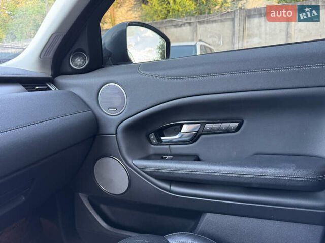 Белый Ленд Ровер Рендж Ровер Эвок, объемом двигателя 2 л и пробегом 103 тыс. км за 19500 $, фото 22 на Automoto.ua