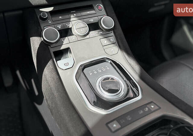 Белый Ленд Ровер Рендж Ровер Эвок, объемом двигателя 2 л и пробегом 190 тыс. км за 29900 $, фото 12 на Automoto.ua