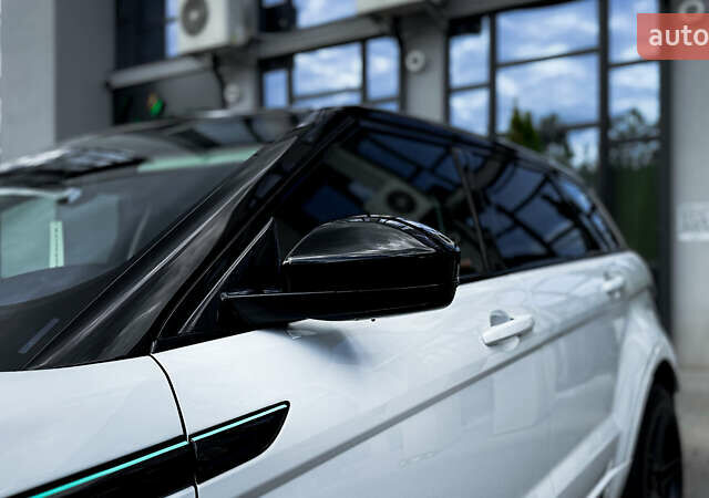 Белый Ленд Ровер Рендж Ровер Эвок, объемом двигателя 2 л и пробегом 190 тыс. км за 29900 $, фото 17 на Automoto.ua