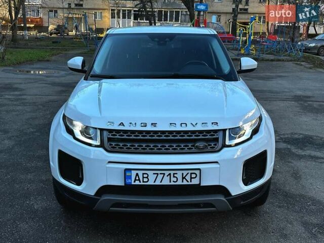 Белый Ленд Ровер Рендж Ровер Эвок, объемом двигателя 2 л и пробегом 140 тыс. км за 23500 $, фото 1 на Automoto.ua