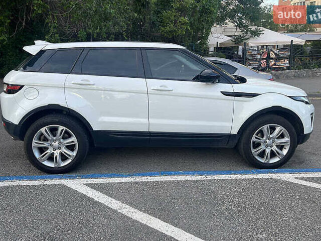Белый Ленд Ровер Рендж Ровер Эвок, объемом двигателя 2 л и пробегом 79 тыс. км за 16000 $, фото 2 на Automoto.ua
