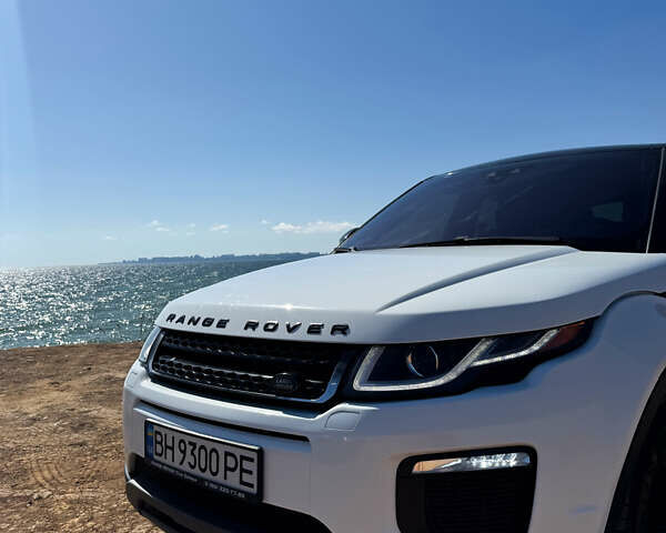 Білий Ленд Ровер Рендж Ровер Евок, об'ємом двигуна 2 л та пробігом 130 тис. км за 23000 $, фото 4 на Automoto.ua