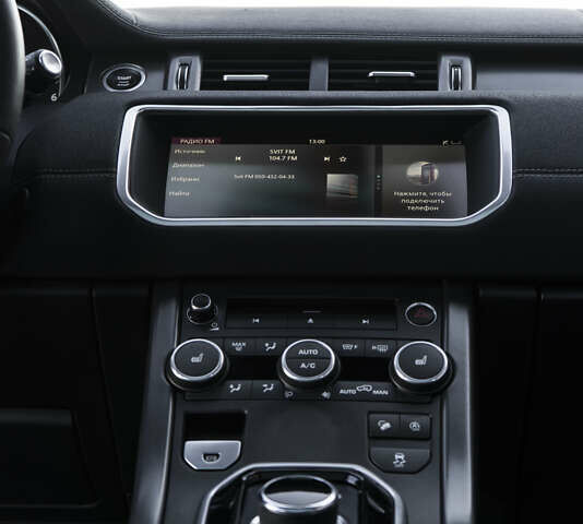 Білий Ленд Ровер Рендж Ровер Евок, об'ємом двигуна 2 л та пробігом 89 тис. км за 25700 $, фото 27 на Automoto.ua