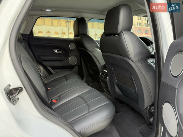 Белый Ленд Ровер Рендж Ровер Эвок, объемом двигателя 2 л и пробегом 75 тыс. км за 23500 $, фото 20 на Automoto.ua