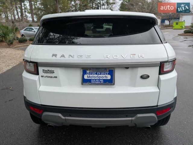 Білий Ленд Ровер Рендж Ровер Евок, об'ємом двигуна 2 л та пробігом 76 тис. км за 31000 $, фото 4 на Automoto.ua