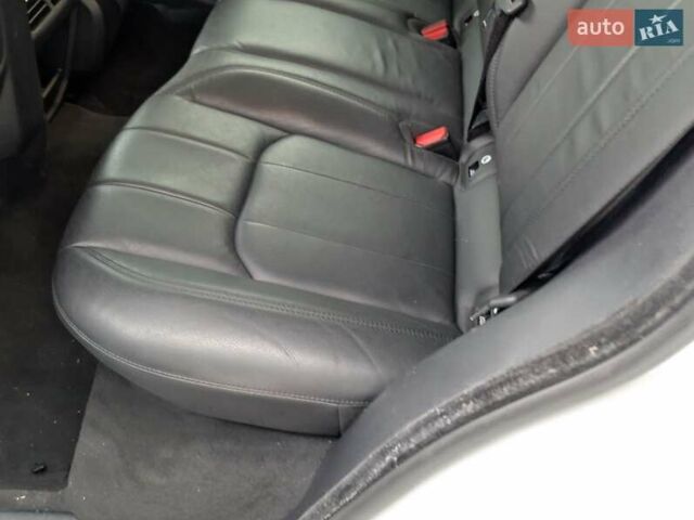 Білий Ленд Ровер Рендж Ровер Евок, об'ємом двигуна 2 л та пробігом 76 тис. км за 31000 $, фото 8 на Automoto.ua