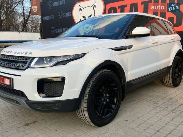 Білий Ленд Ровер Рендж Ровер Евок, об'ємом двигуна 2 л та пробігом 69 тис. км за 23800 $, фото 2 на Automoto.ua