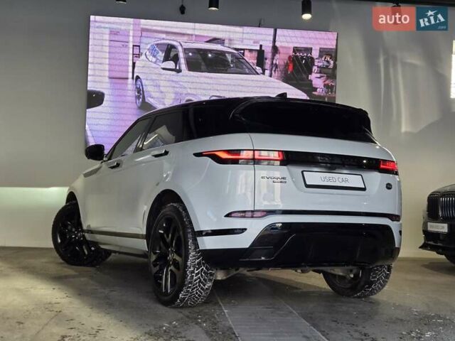 Белый Ленд Ровер Рендж Ровер Эвок, объемом двигателя 2 л и пробегом 54 тыс. км за 33599 $, фото 4 на Automoto.ua