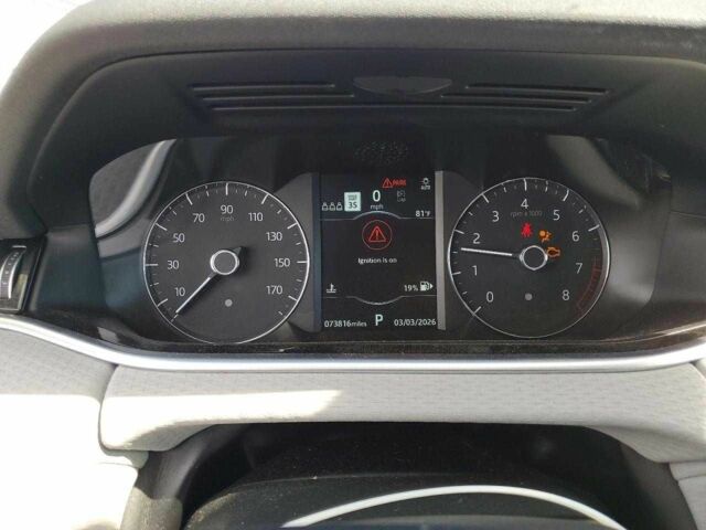 Белый Ленд Ровер Рендж Ровер Эвок, объемом двигателя 0 л и пробегом 116 тыс. км за 4400 $, фото 8 на Automoto.ua