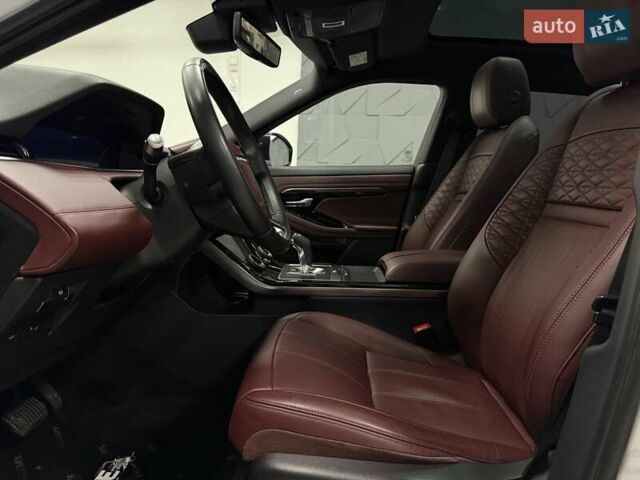 Білий Ленд Ровер Рендж Ровер Евок, об'ємом двигуна 2 л та пробігом 82 тис. км за 39900 $, фото 43 на Automoto.ua