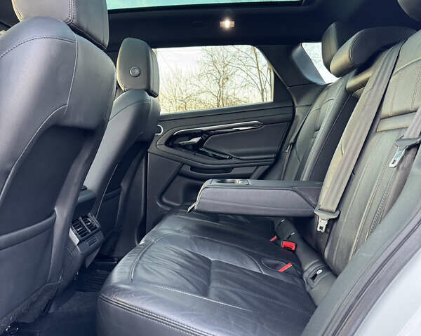 Білий Ленд Ровер Рендж Ровер Евок, об'ємом двигуна 2 л та пробігом 99 тис. км за 28500 $, фото 26 на Automoto.ua