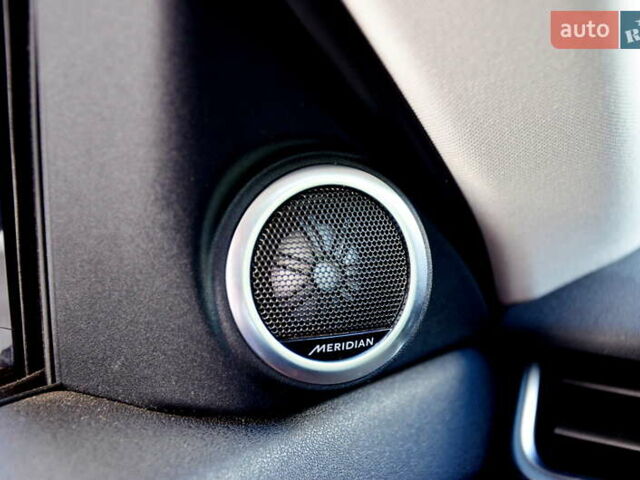 Белый Ленд Ровер Рендж Ровер Эвок, объемом двигателя 2 л и пробегом 53 тыс. км за 41500 $, фото 49 на Automoto.ua