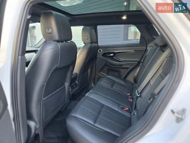 Белый Ленд Ровер Рендж Ровер Эвок, объемом двигателя 2 л и пробегом 54 тыс. км за 33599 $, фото 10 на Automoto.ua