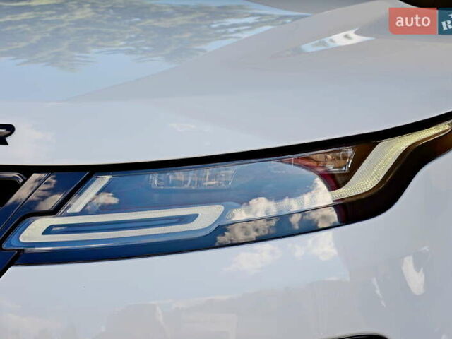 Белый Ленд Ровер Рендж Ровер Эвок, объемом двигателя 2 л и пробегом 53 тыс. км за 41500 $, фото 4 на Automoto.ua