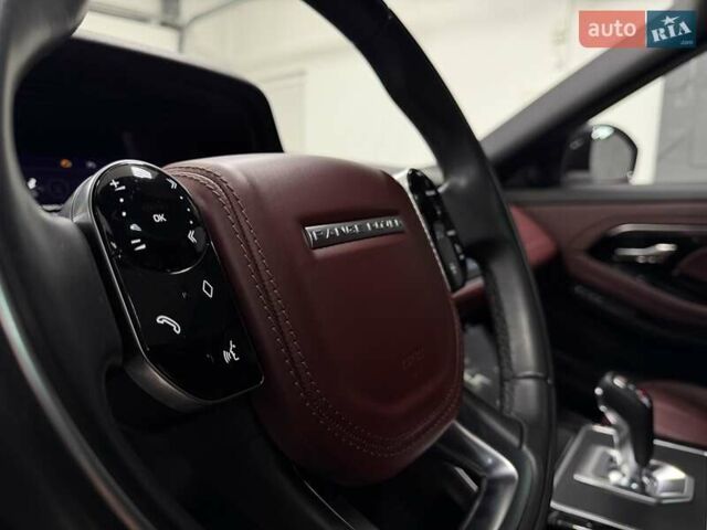 Білий Ленд Ровер Рендж Ровер Евок, об'ємом двигуна 2 л та пробігом 82 тис. км за 39900 $, фото 32 на Automoto.ua