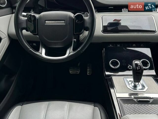 Белый Ленд Ровер Рендж Ровер Эвок, объемом двигателя 2 л и пробегом 150 тыс. км за 25000 $, фото 9 на Automoto.ua