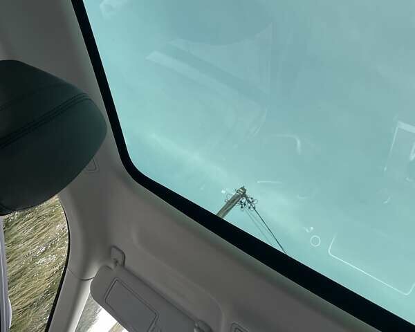 Белый Ленд Ровер Рендж Ровер Эвок, объемом двигателя 2 л и пробегом 57 тыс. км за 38000 $, фото 17 на Automoto.ua