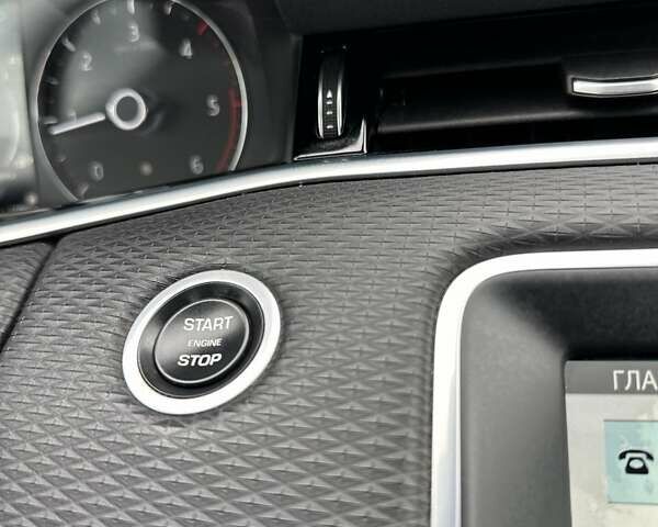 Білий Ленд Ровер Рендж Ровер Евок, об'ємом двигуна 2 л та пробігом 59 тис. км за 29900 $, фото 25 на Automoto.ua