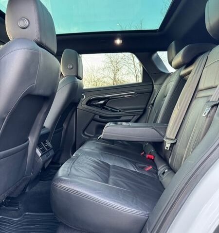 Белый Ленд Ровер Рендж Ровер Эвок, объемом двигателя 2 л и пробегом 99 тыс. км за 27999 $, фото 24 на Automoto.ua