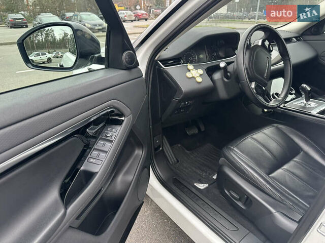 Білий Ленд Ровер Рендж Ровер Евок, об'ємом двигуна 2 л та пробігом 92 тис. км за 34000 $, фото 20 на Automoto.ua